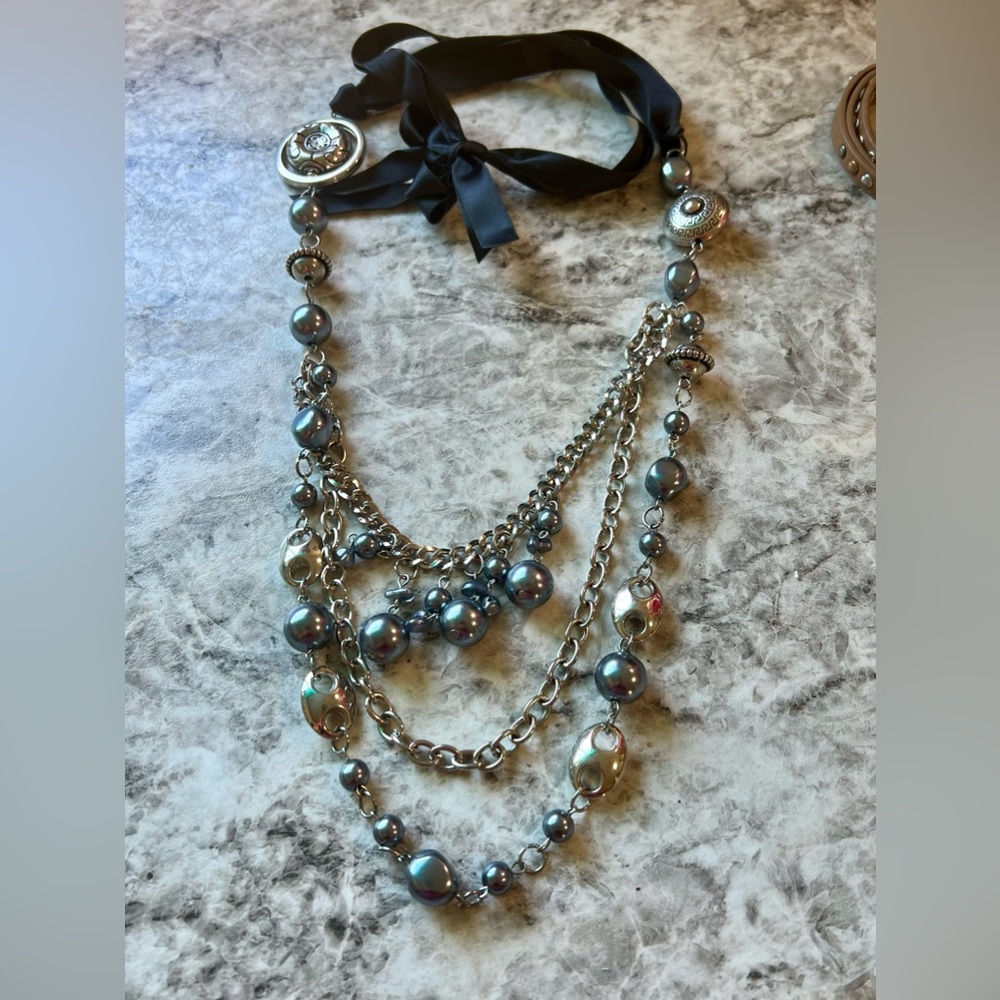 Satin faux black pearl ribbon necklace